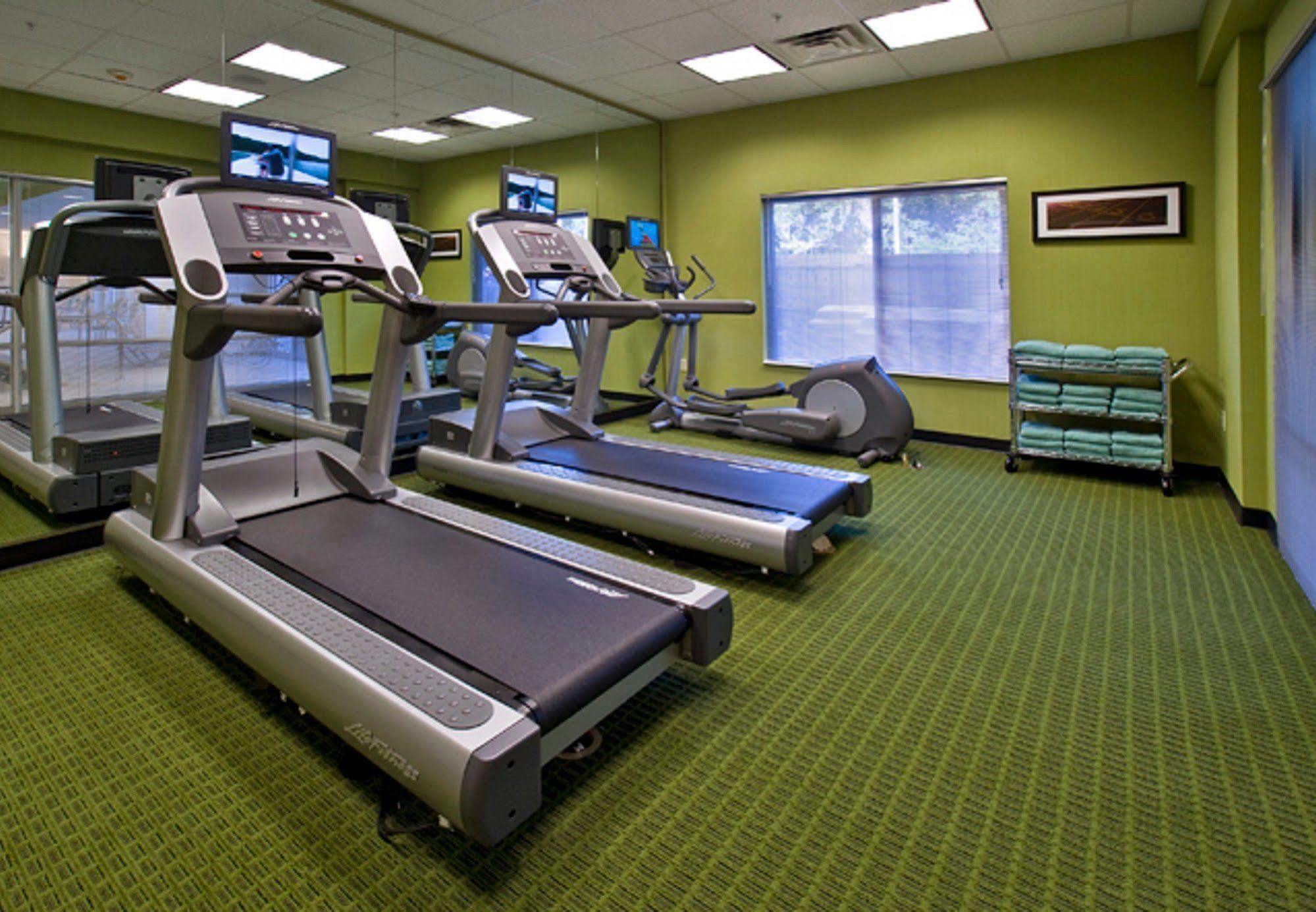Fairfield Inn & Suites Jacksonville West/Chaffee Point מראה חיצוני תמונה